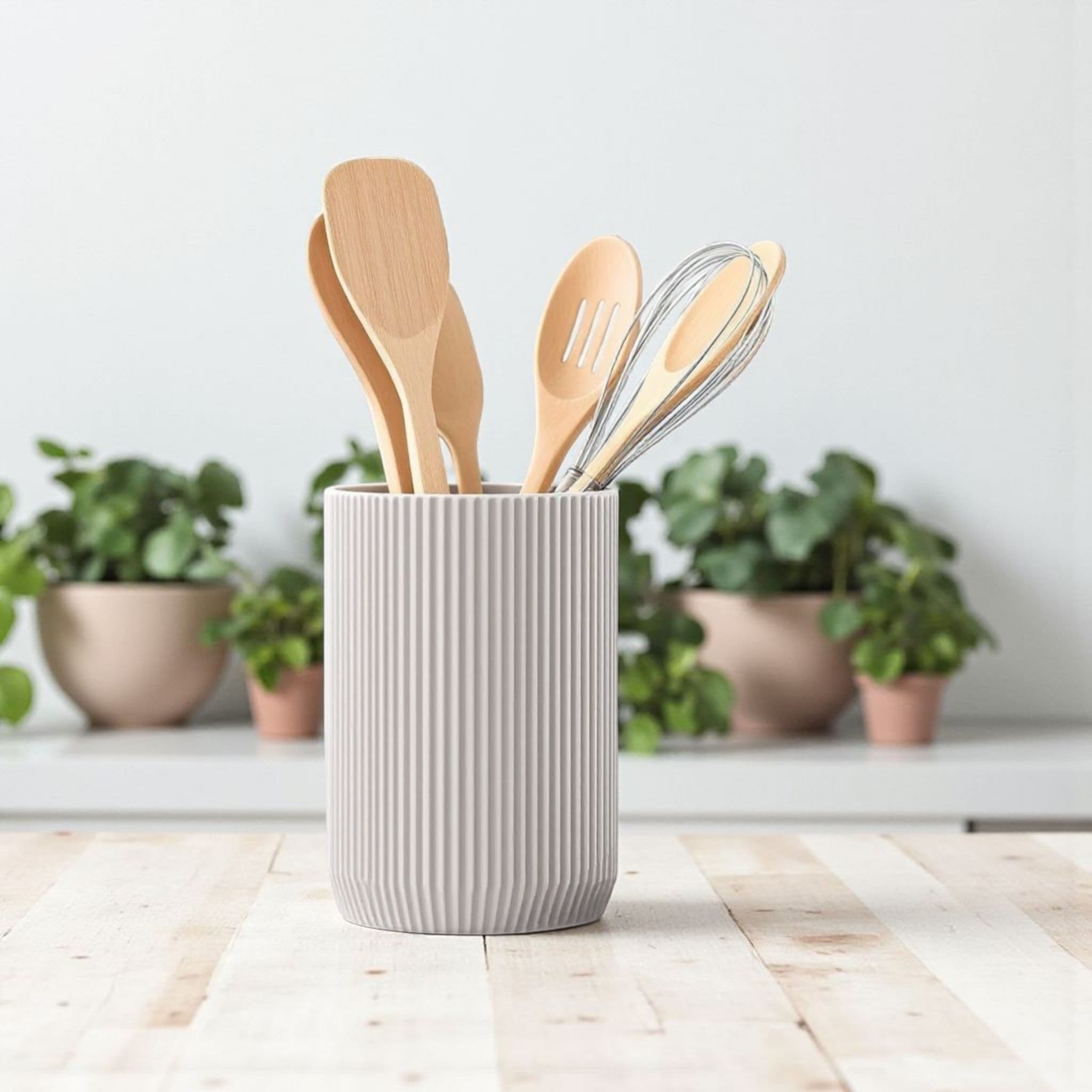 Contenedor / utensilios de cocina